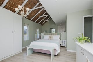 building photography commercial artictecture st francis cape st francis photographer professional hlb estate airbnb