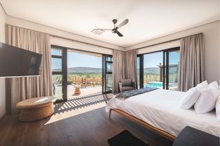 port elizabeth accommodation real estate property lodge photographer hlb photography commercial ufumene safari interior